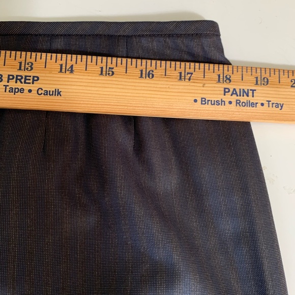 Dressbarn Pinstripe Pencil Skirt Size 14 Navy Blue Career Office - Picture 9 of 9